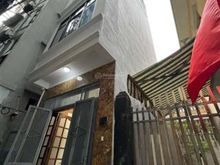 Bán nhà phố thịnh quang  đống đa 6t. vị trí đẹp, ngõ to thoáng gần ngay ngã tư sở hơn 7 tỷ