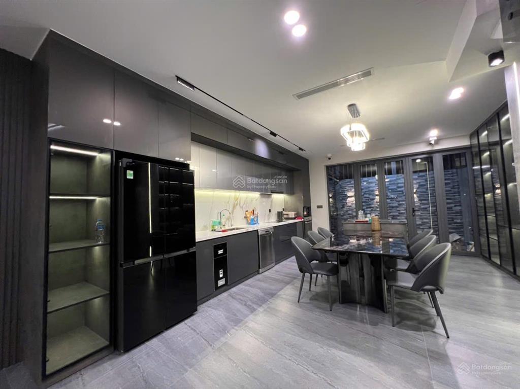 Nhà vip nhất khu gói 8 mỹ gia, đối diện hồ bơi, công viên, diện tích 100m ngang 5m, giá 12,8 tỷ