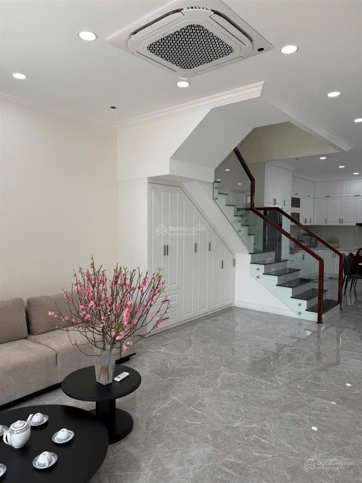 Bán nhà 3 tầng gói 4 kđt mỹ gia nha trang, 10,5 tỷ, 100m2 hàng hot, hướng nam hiếm, đường rộng 18m.