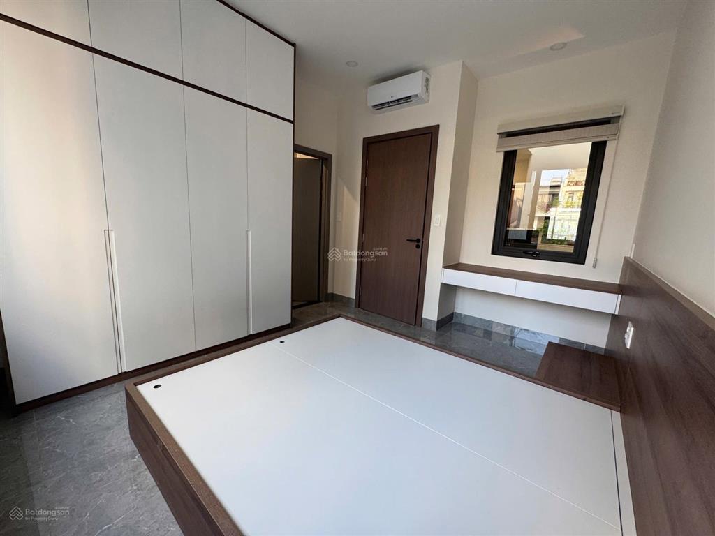 Bán nhanh căn đẹp tại gói 5 thái hưng mỹ gia nha trang, hướng tây nam đường rộng 14m giá 8 tỷ 880.