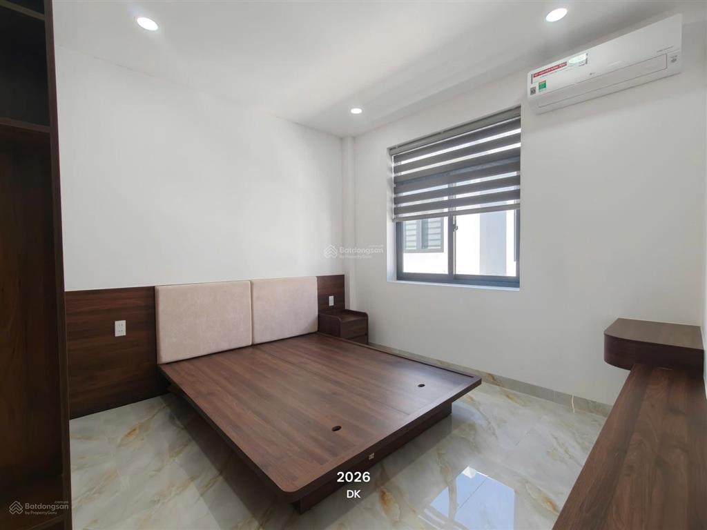 Bán nhà cực đẹp đối diện sân bóng gói 7 mỹ gia nha trang gần trục lớn võ nguyên giap, chỉ 9,3 tỷ.