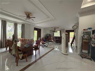 Bán căn góc biệt thự gói 5 mỹ gia đường rộng 25m đối diện bồn hoa, dt 287,5m2 giá 22 tỷ hướng nam.