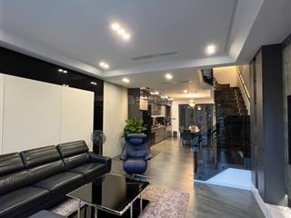 Căn hiếm nhà đối diện hồ bơi, công viên gói 8 mỹ gia nha trang full nội thất sịn, an ninh, 12,5 tỷ