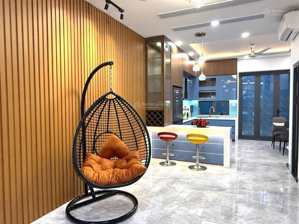 Căn hiếm nội thât sịn giá tại đường 71 gói 8 mỹ cách khu hồ bơi vài bước chân, hướng đb,giá 9 tỷ595