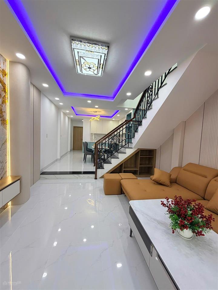 Nhà đẹp mới hẻm ô tô 5m hương lộc ngọc hiệp nha trang, dt 105m có 3pn, 2wc giá 5 tỷ 860.