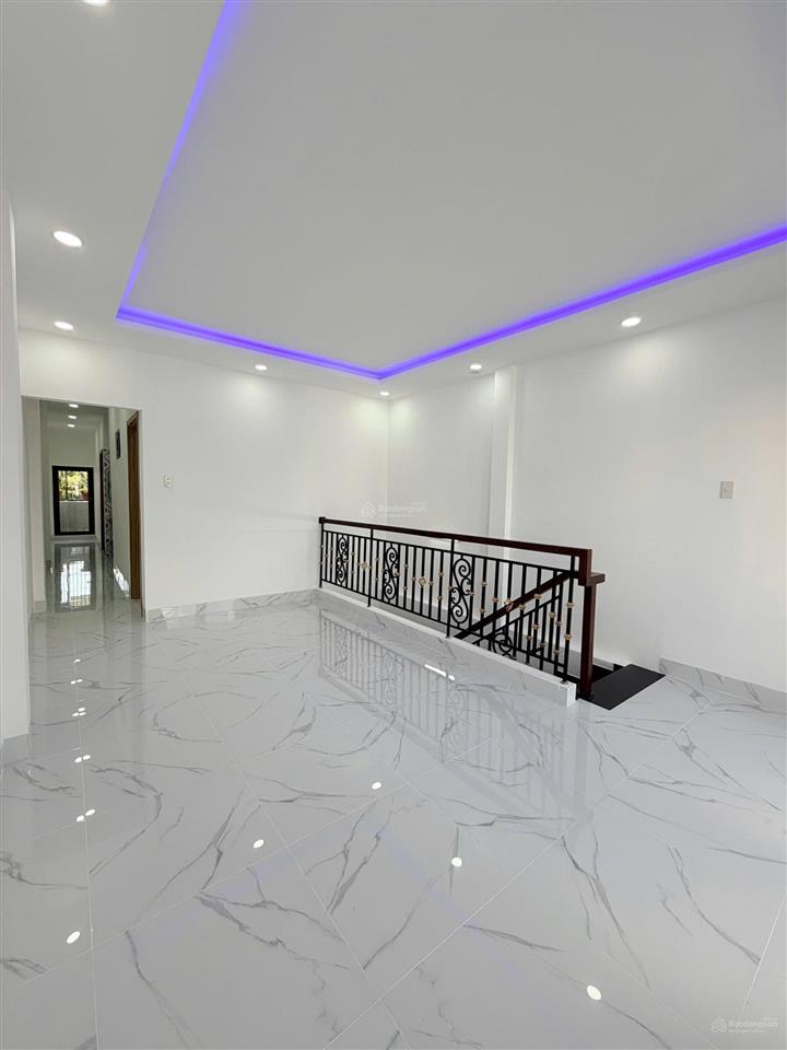 Nhà đẹp mới hẻm ô tô 5m hương lộc ngọc hiệp nha trang, dt 105m có 3pn, 2wc giá 5 tỷ 860.