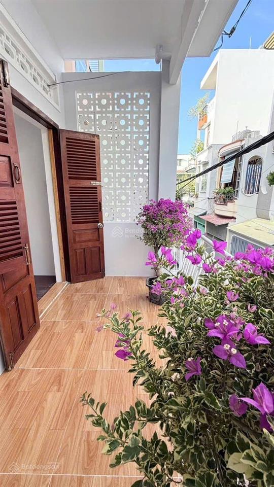 Giá siêu tốt nhà hẻm ô tô quốc tuấn nha trang, diện tích 51,8m2 có 2pn gần coopmart giá chỉ 5,5 tỷ