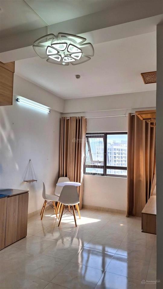 Hiếm căn hộ xã hội ssh09 hà quang 1 , dt 45m gồm 2pn giá 1 tỷ 999 triệu. hướng nam.