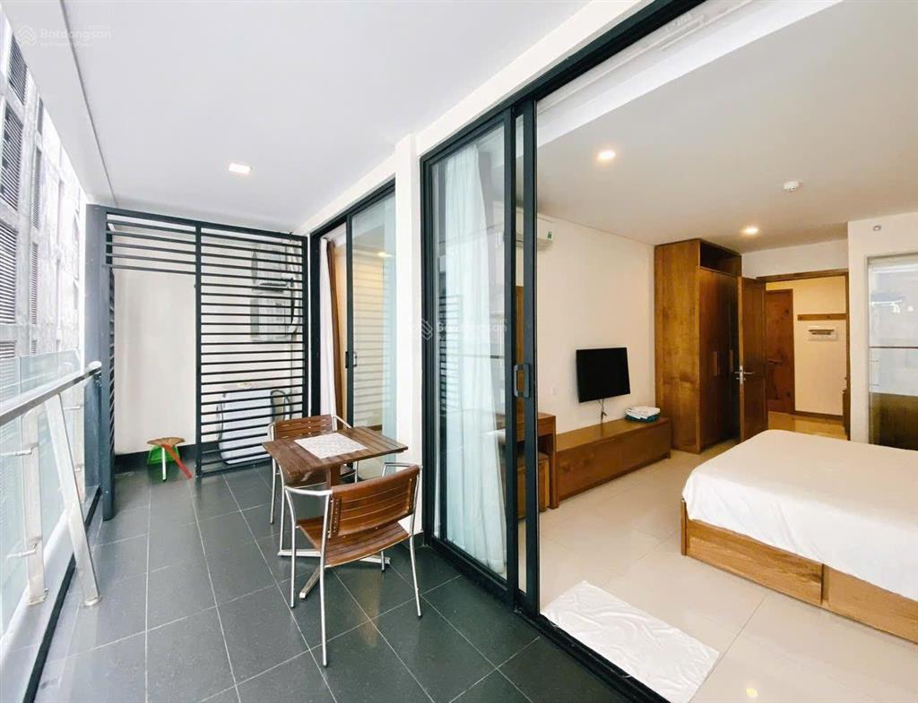 Căn đẹp 1 phòng ngủ rộng ban công thoáng, toà maple, ban công hướng đông mát mẻ giá 4,1 tỷ