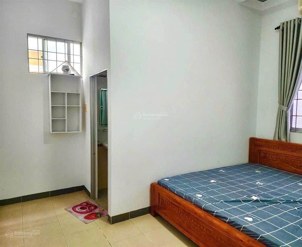 Bán nhà 4 tầng hẻm nguyễn hữu huân, phường tân tiến, tp nha trang. giá chỉ 5 tỷ 5 có 4pn  4wc