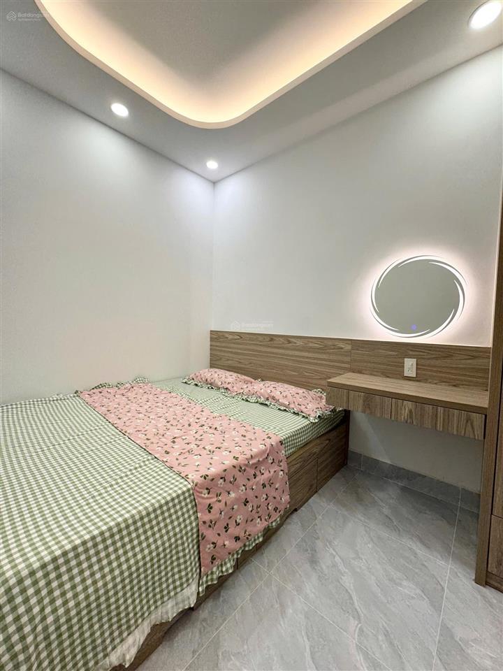 Bán nhà 2 tầng hẻm oto thông tứ hướng hoàng diệu  dã tượng, dt gồm 3pn, 3wc hướng đn giá 7,8 tỷ