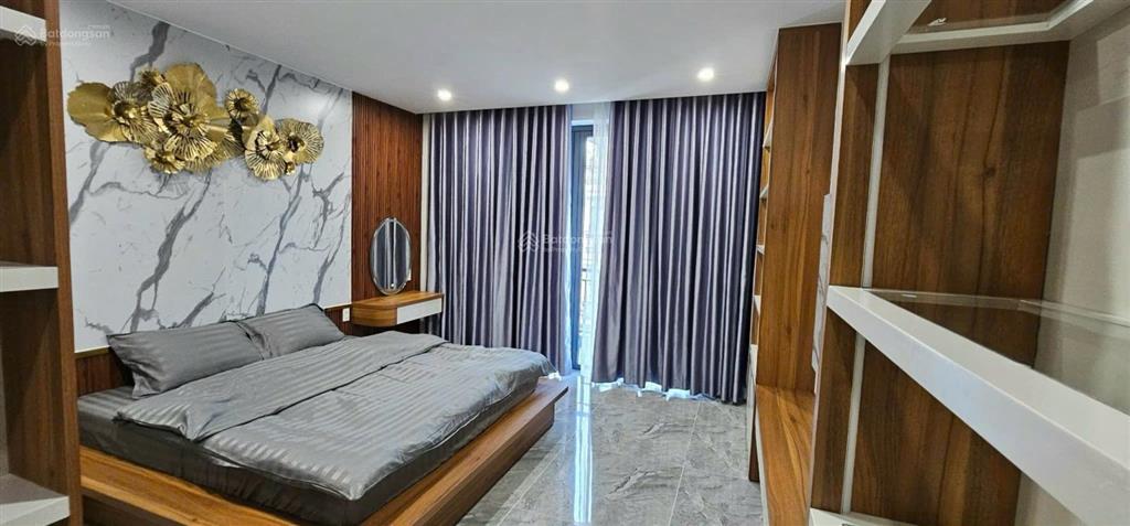 Nhà đẹp 3,5 tầng hà quang 2 , dt 80m2 ngang 4m hướng đông có 3pn, 4wc giá chỉ 9,2 tỷ