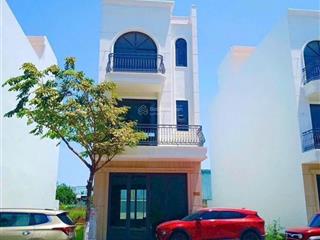 Bán gấp trong tuần căn nhà thô mặt tiền lớn a3 vcn phước long 2, dt 95m giá chỉ 9 tỷ 183.