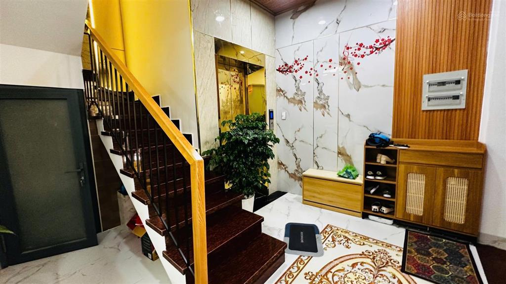 Siêu phẩm nhà đẹp gần biển trung tâm nt, hẻm ô tô 5m quang trung, dt 64m (ngang 8m) giá 13,5 tỷ