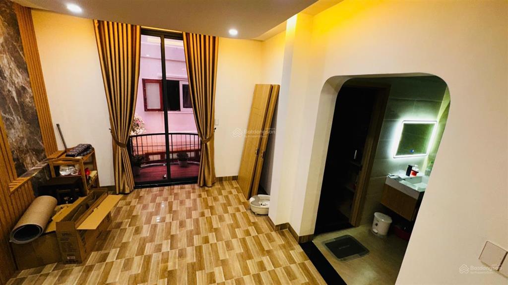 Siêu phẩm nhà đẹp gần biển trung tâm nt, hẻm ô tô 5m quang trung, dt 64m (ngang 8m) giá 13,5 tỷ