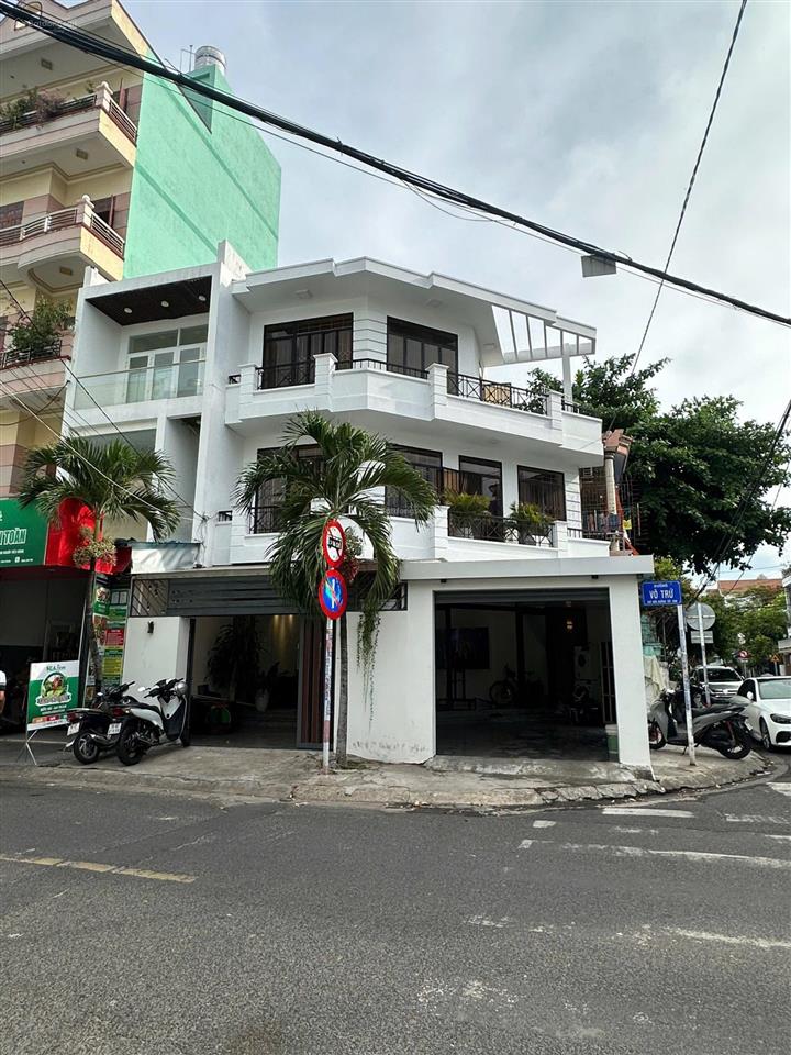 Căn góc cực hiếm tại mặt tiền khu bàn cờ gần chợ xóm mới, kinh doanh tốt,dt 47,5m giá 12,5 tỷ