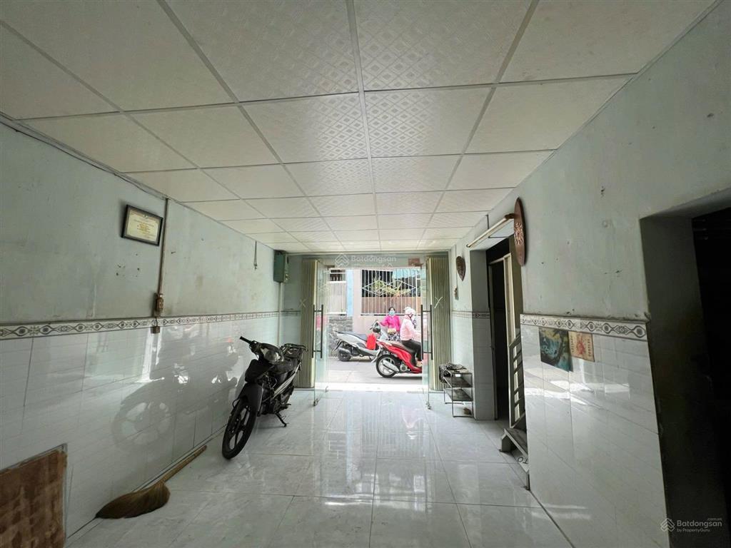 Bán nhà cấp 4 phường phước tiến mặt tiền đường núi một gần vòng xoay ngã 6, dt 42,5m2, giá 3,6 tỷ
