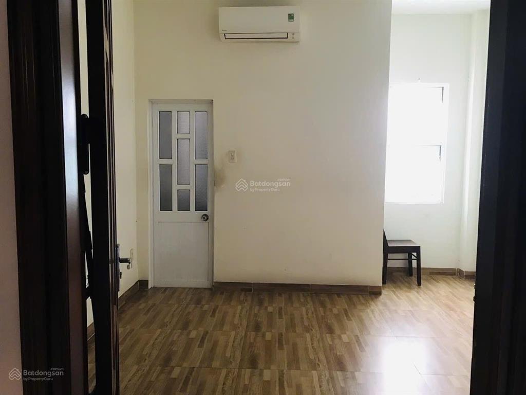 Nhà 4 tầng giá tốt mặt tiền đặng huy trứ gần biển, dt 76m2 có 4pn, 6wc, giá 9,3 tỷ.
