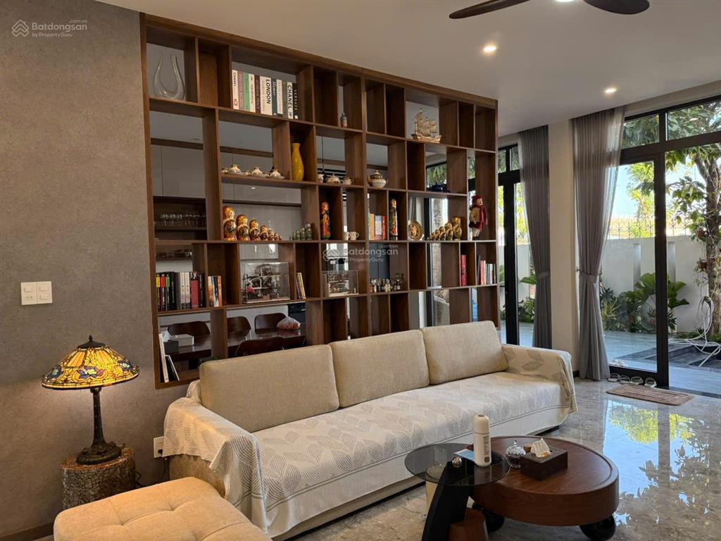Nhà biệt thự đảo nổi view sông. hướng đông nam mát mẻ. phù hợp kinh doanh cà phê, spa, nghỉ dưỡng