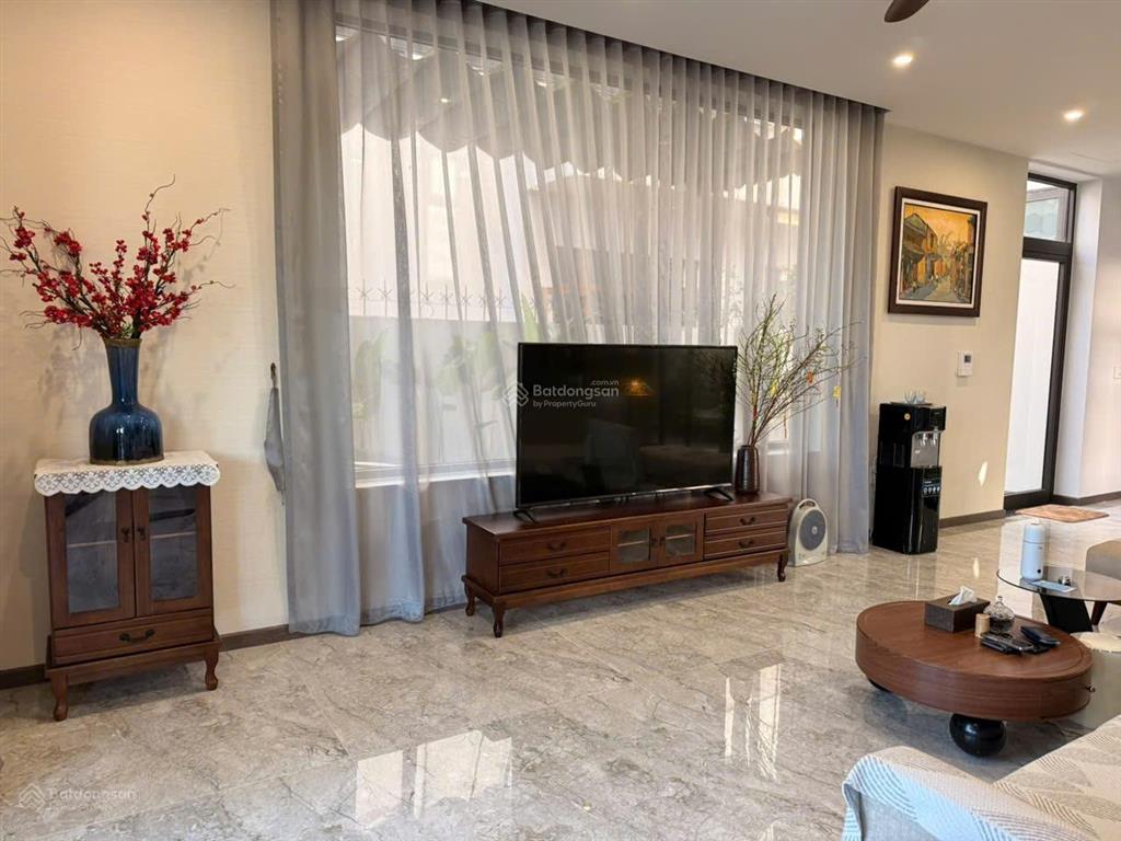 Nhà biệt thự đảo nổi view sông. hướng đông nam mát mẻ. phù hợp kinh doanh cà phê, spa, nghỉ dưỡng