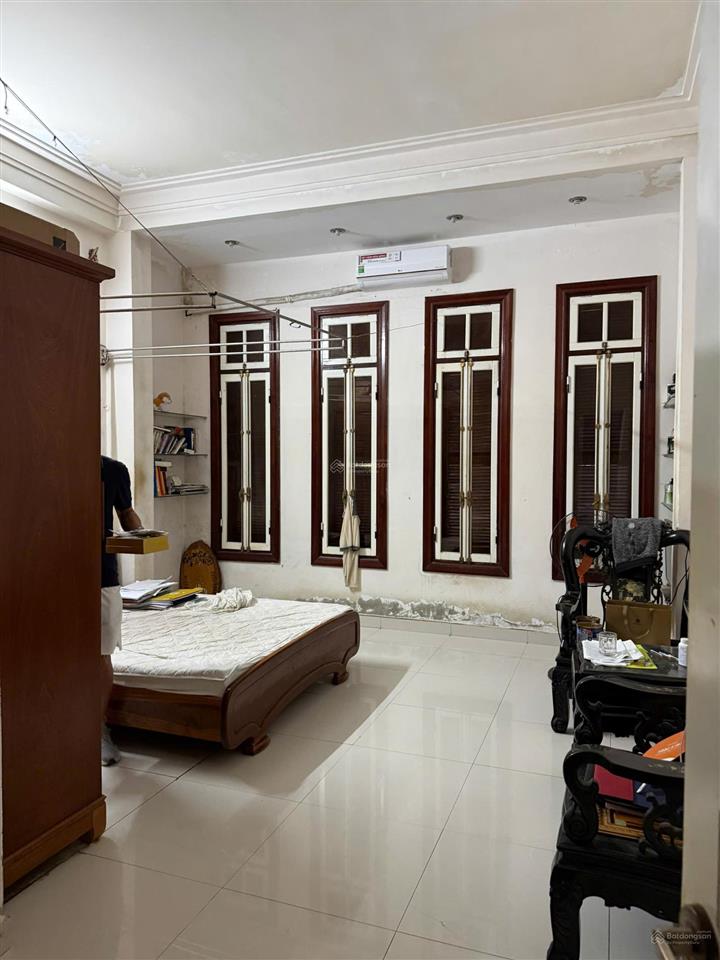 Bán nhà mặt tiền đường xuân diệu, đà nẵng  nhà 5 tầng full nội thất giá 9,9 tỷ
