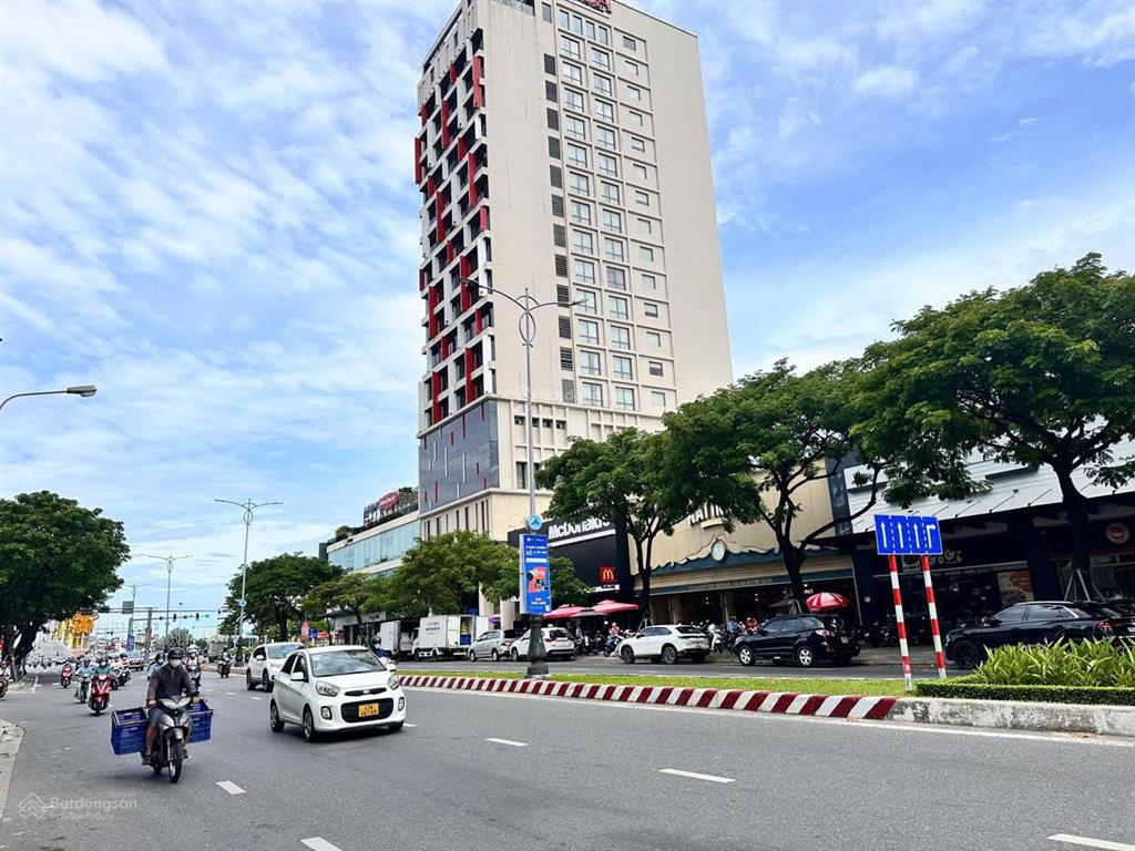 Siêu hiếm nguyễn văn linh sát cầu rồng 75m², 6 tầng thang máy 28 tỷ