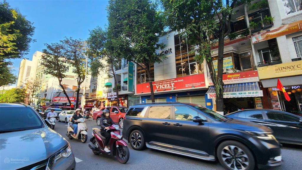 Siêu phẩm trần phú  đối diện nhà thờ con gà  3 tầng  kinh doanh đỉnh cao