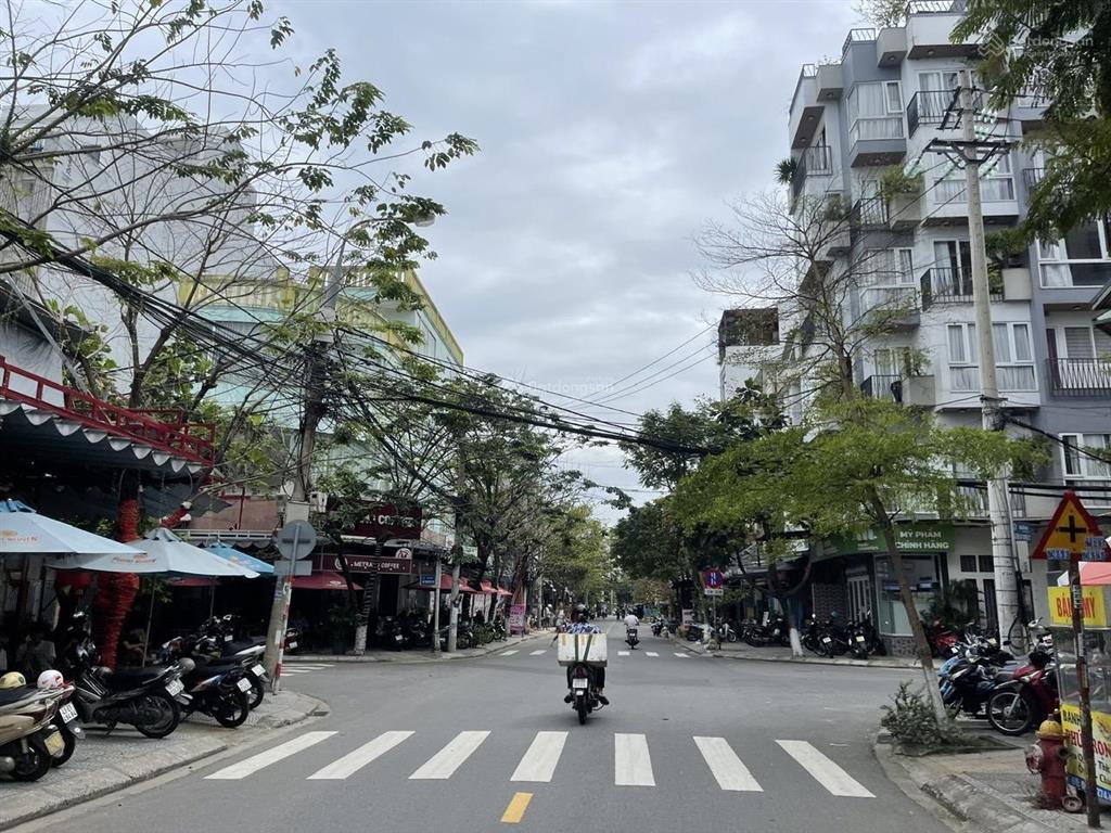 Bán đất có biệt thự đẹp mặt tiền châu thị vĩnh tế, đà nẵng