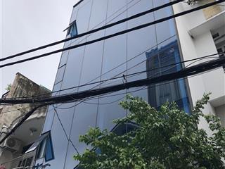 Bàu cát  6x16m  4 tầng ốp kính có thang máy