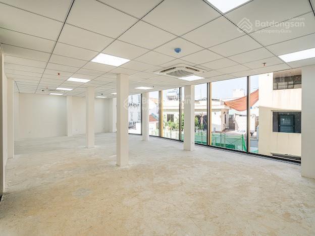 Tòa nhà khu sân bay trường sơn  dtsd 1000m2  có sẵn hđt 160tr/tháng