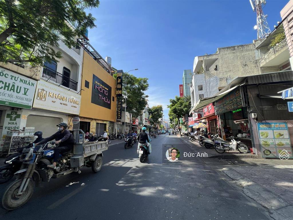 Bán nhà mặt tiền 8m kinh doanh ngay phạm văn hai sầm uất