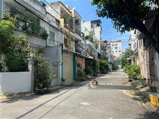 Bán nhà hẻm xe hơi thông ra bàu cát  dt 8x20m nhà cấp 4 tiện xây