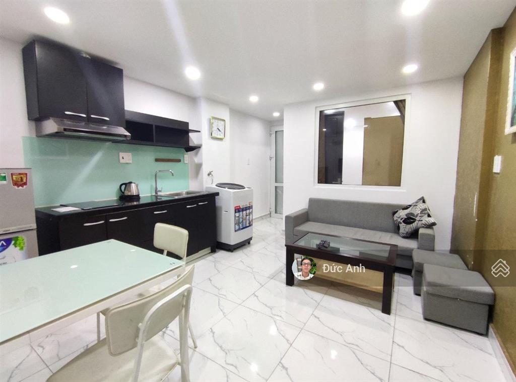 Bán nhà mặt tiền nguyễn hồng đào  khu bàu cát  7x18m  5 tầng  hdt 60tr/tháng