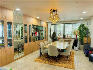 Bán nhà mặt tiền ca văn thỉnh  dt 5x27m  5 tầng nhà mới hiện đại thang máy