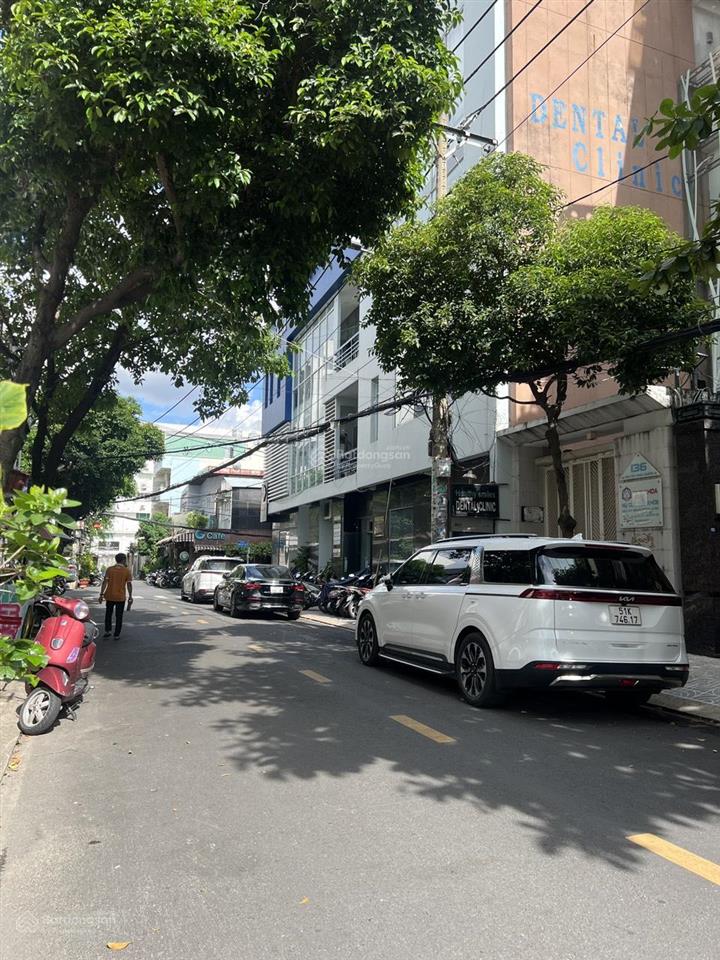 Bán nhà mtnb đường 10m hoàng văn thụ  dt 5x28m  4 tầng nhà đẹp ở ngay