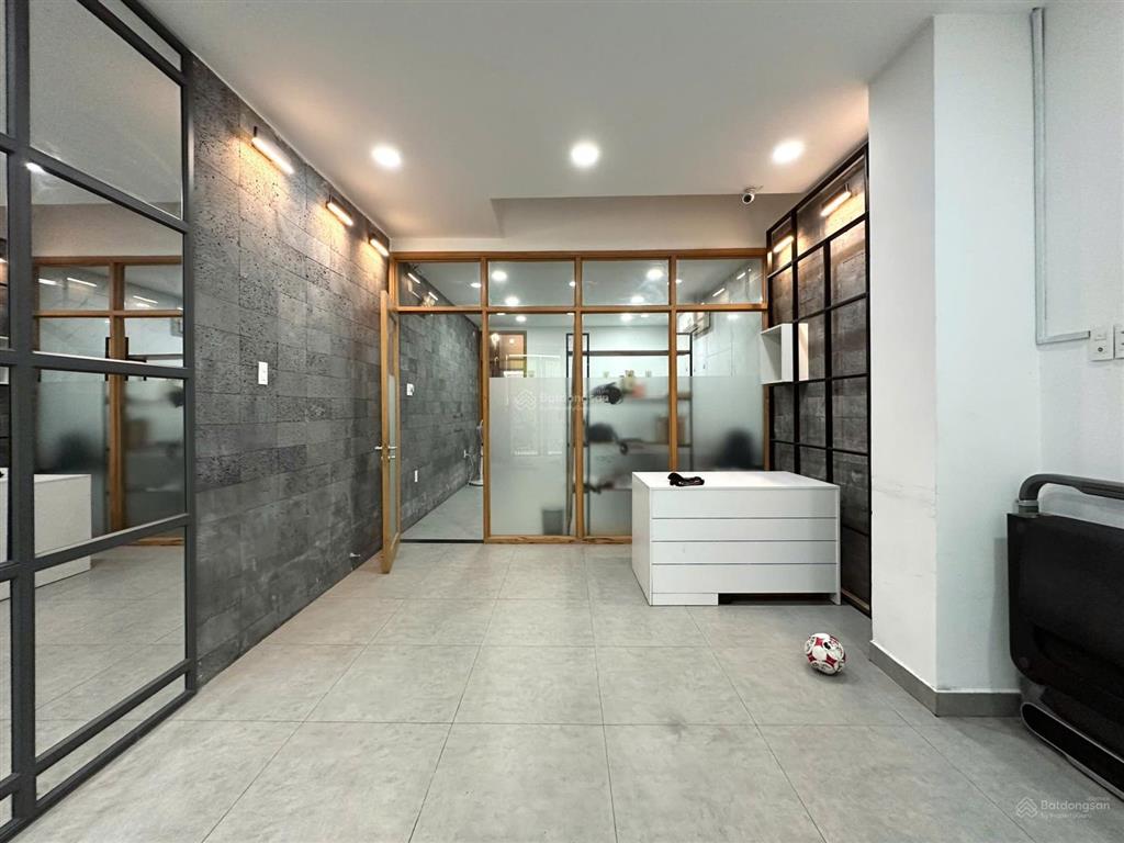 Bán nhà mtnb hoàng việt khu đệ nhất  4 tầng nhà mới giá bán 22,5 tỷ