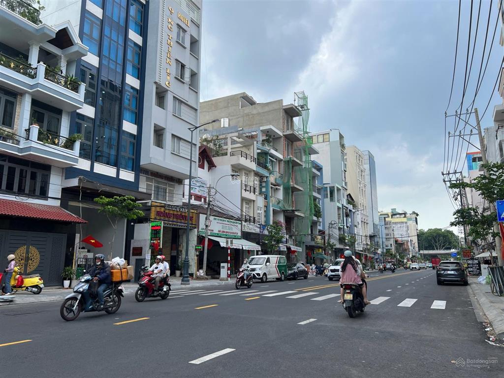 Mặt tiền kinh doanh sầm uất hoàng hoa thám t3  4x25m giá bán 25 tỷ