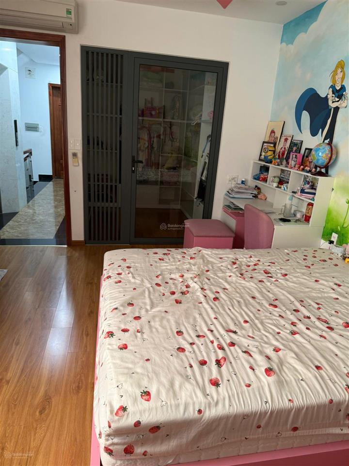 Tòa nhà hầm 6 tầng bàu cát 2 cần bán gấp giá 26 tỷ