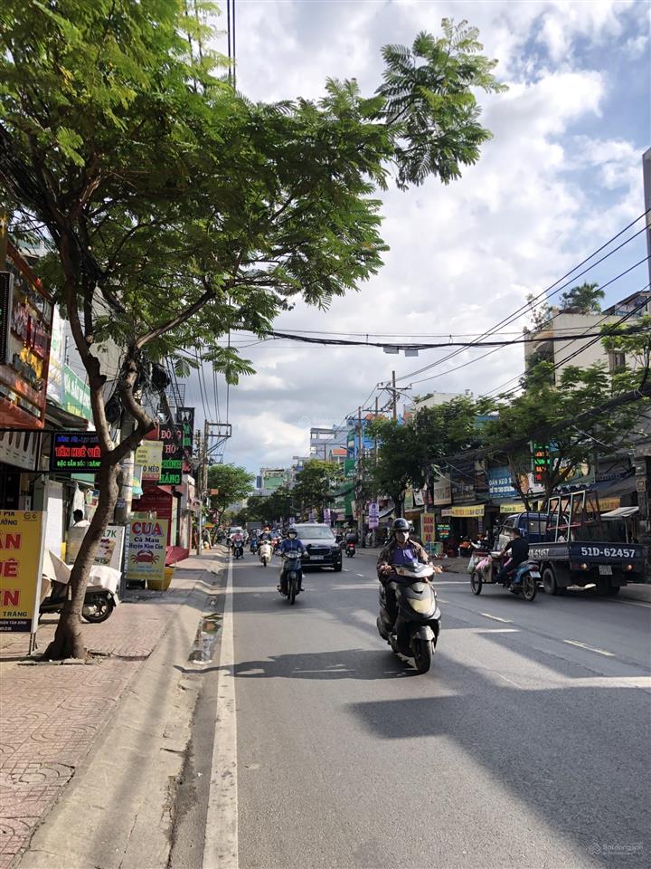 Hạ ngay 4 tỷ! bán nhà mặt tiền bạch đằng  4,8x20m  5 tầng bán gấp