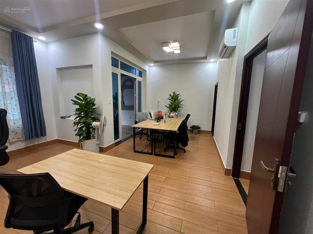 Bán tòa chdv 30 phòng mặt tiền lê vĩnh hòa, tân phú  hđt 95tr/tháng pccc đầy đủ