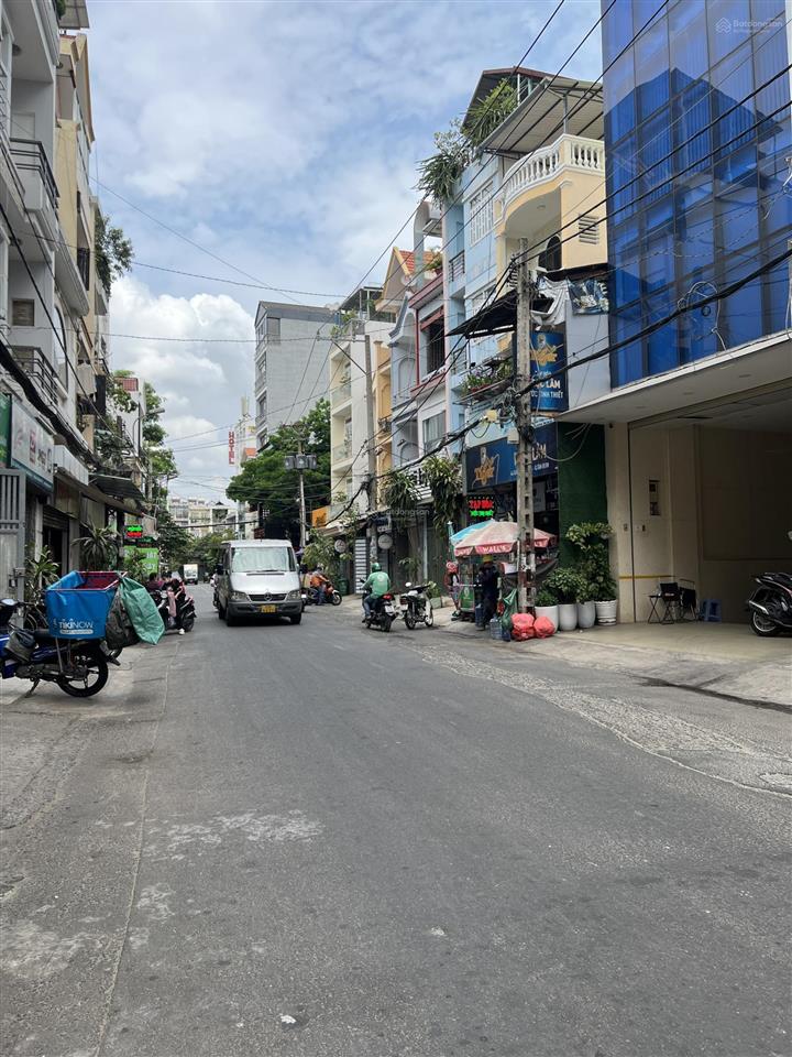 Bán nhà mặt tiền nội bộ đường bàu cát. dt 6x23m, nhà 3 tầng giá 20 tỷ