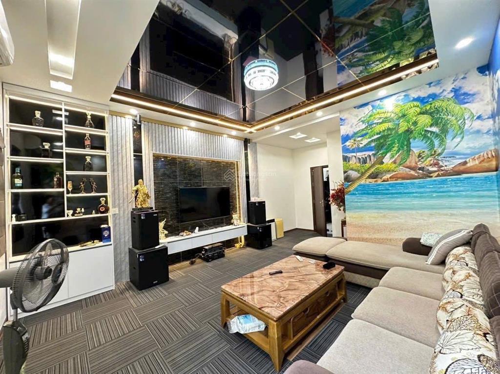 Cần cho thuê nhà đẹp khu hoàng huy mall, đường võ nguyên giáp | ngay dưới chân tòa nhà chung cư