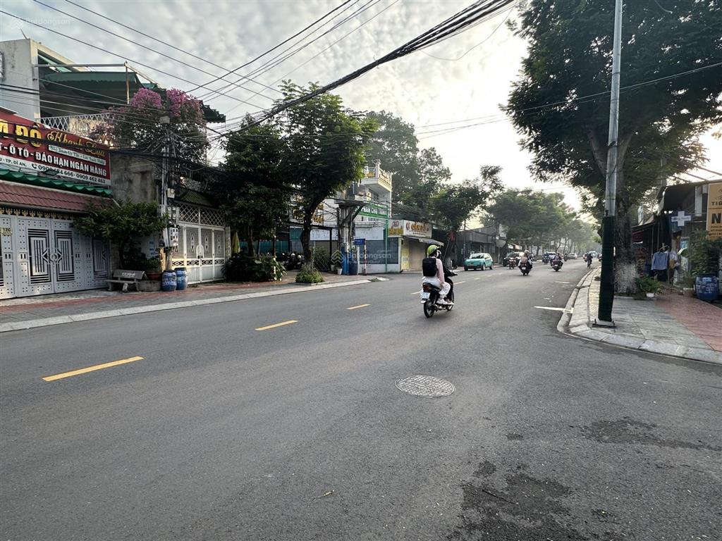 Chính chủ bán nhà mặt tiền đường nguyễn du thành phố dĩ an tỉnh bình dương cũ