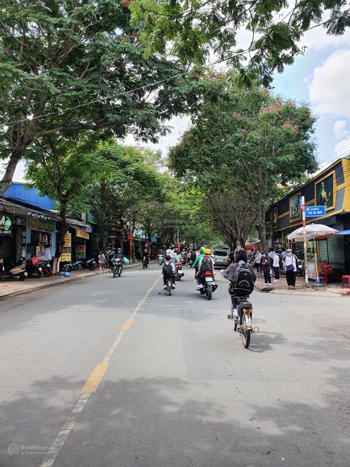 Chính chủ bán nhà mặt tiền đường nguyễn du thành phố dĩ an tỉnh bình dương cũ