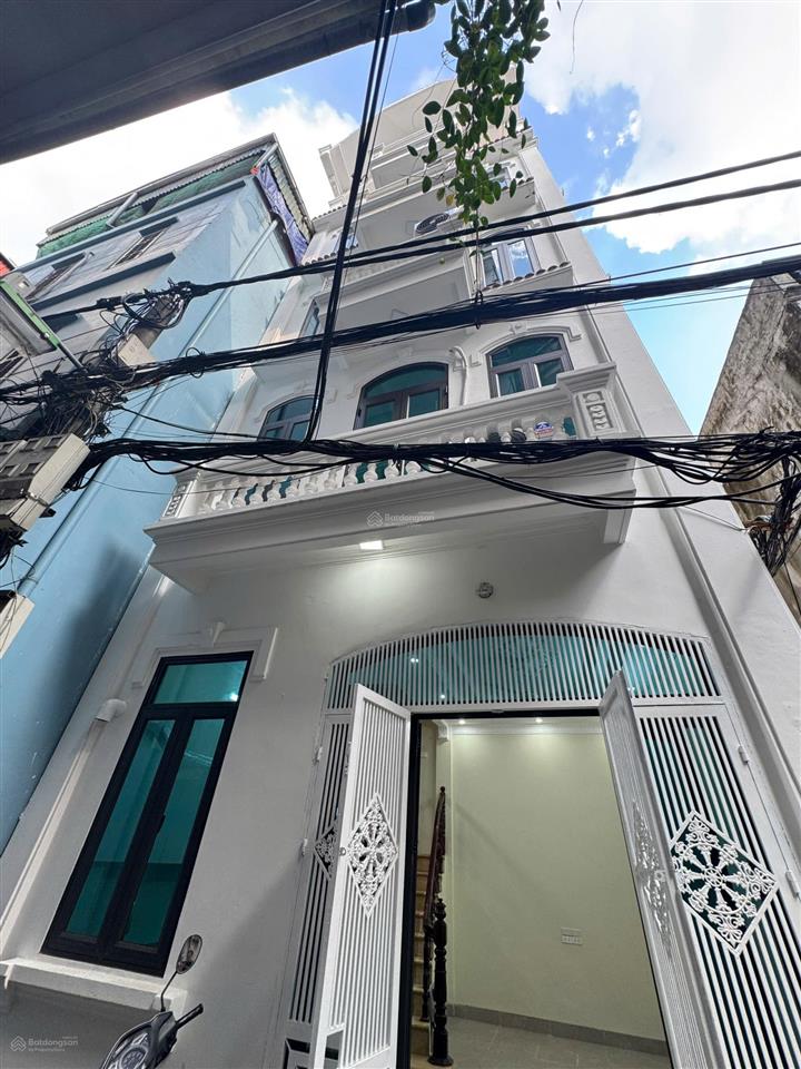 Cho thuê nhà riêng 3pn, 4wc, 35m2, giá tốt tại khúc thừa dụ, phường dịch vọng, quận cầu giấy