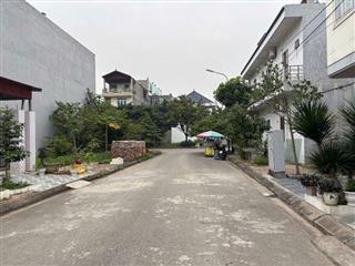 Bán đất TDC Tràng Cát dt 75m2 đường và vỉa hè 12m hướng Đông Nam $$$ chỉ 45,5tr/m2. 