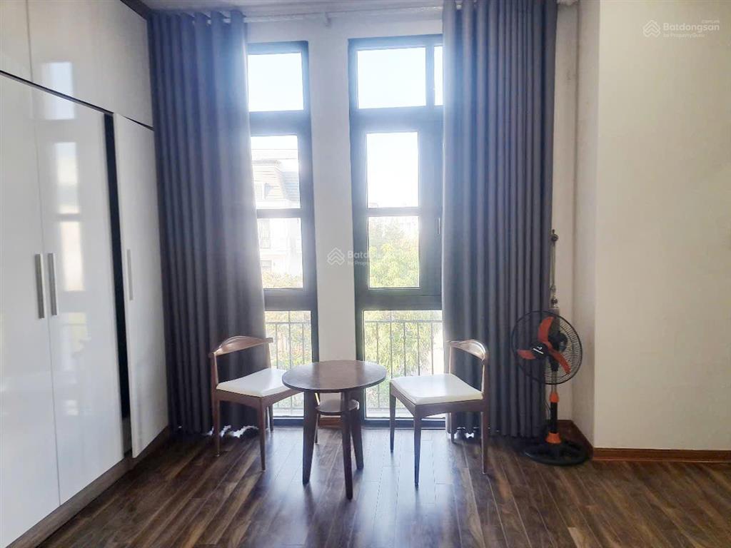 Cho thuê căn hộ 1 ngủ cực kỳ xinh xắn chỉ 5.5 triệu/th khu vinhomes imperia