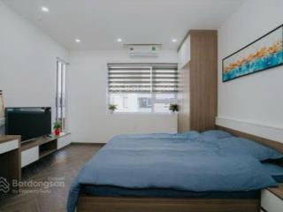 Cho thuê căn hộ 1 ngủ tách bếp có ban công khu đô thị waterfront city hải phòng