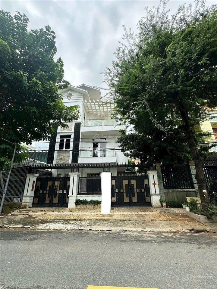 Siêu hiếm ngang 8.5m mặt tiền đường số tân quy, dtcn 139m2 giá tốt đầu tư,  0978 881 *** em thủy