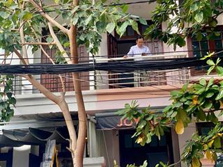 Bán nhà đất lớn mặt tiền thụt ngô gia tự, p.4, q.10. dt 10x30m. 3 tầng. giá 36 tỷ tl.  0931 456 ***